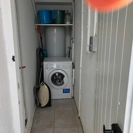 Aux 3 Domaines T2 Avec Terrasse Апартаменты
